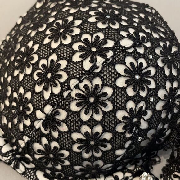 Victoria’s Secret 💋 Body by Victoria push-up Bra • 34D • like new! 💕•36 | A-1572 - Picture 11 of 12